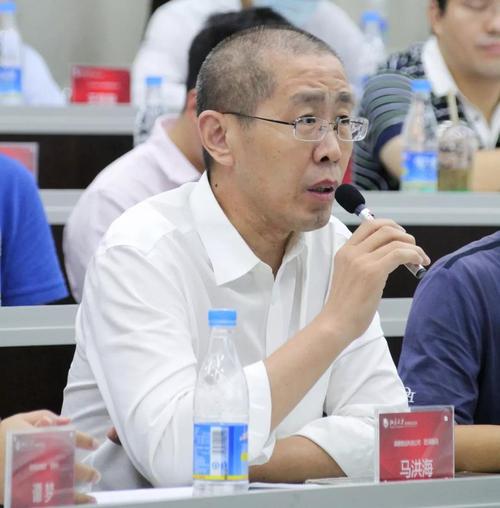 新智造科技,深圳市黑蚂蚁品牌设计,优视传媒提供支持